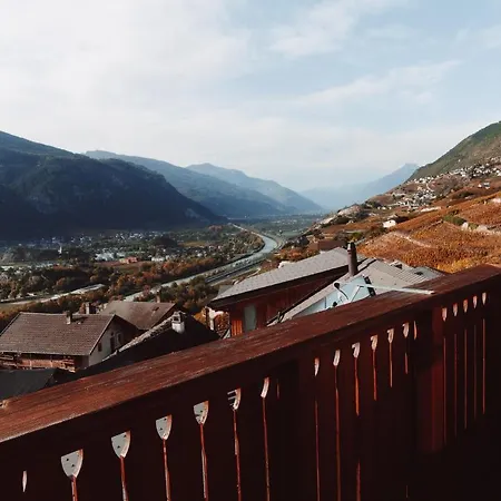 Tatil Evi Charming House With View Of The Rhone Valley Ollon